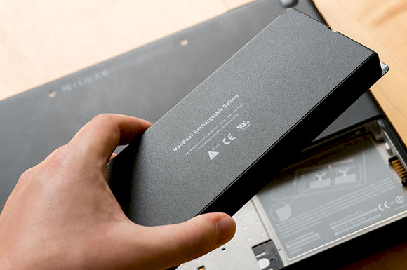 refresh an old mac replace the battery in a laptop